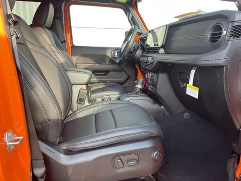 New 2025 Jeep Wrangler Unlimited Rubicon 392 image 17