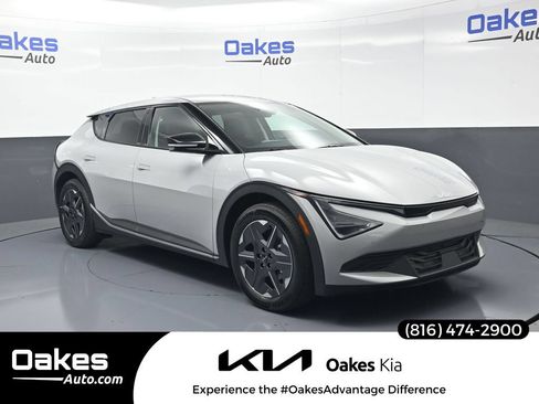 New 2026 Kia EV6 Light RWD image 1