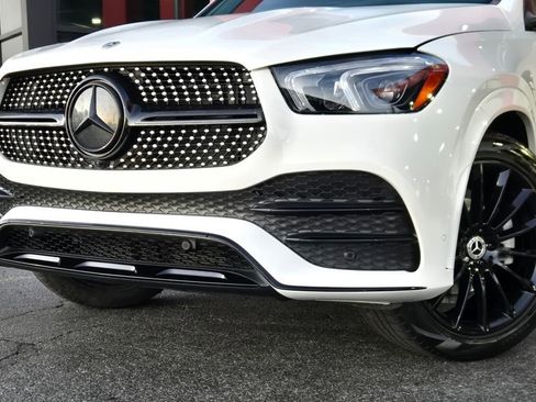 Used 2022 Mercedes-Benz GLE 350 GLE 350 w/ AMG Line Exterior image 2