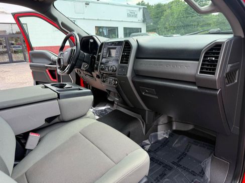 Used 2017 Ford F250 XL w/ STX Appearance Package AWD/4WD image 19