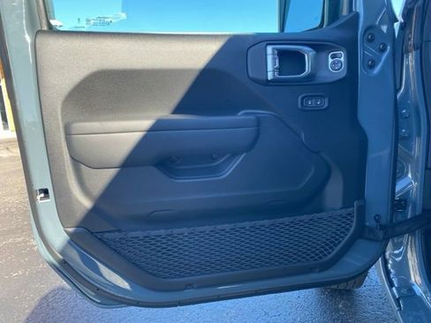 New 2026 Jeep Wrangler Sport S image 18