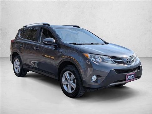 Used 2013 Toyota RAV4 XLE image 3