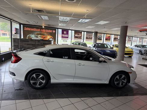 Used 2020 Honda Civic LX image 5