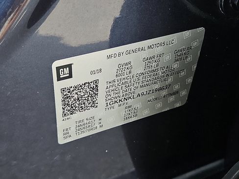 Used 2018 GMC Acadia SLE image 25