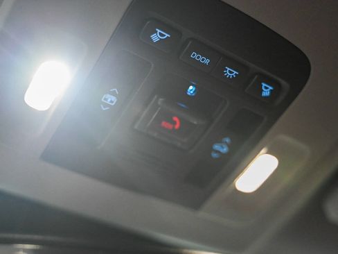 Used 2023 Toyota Camry XSE image 83