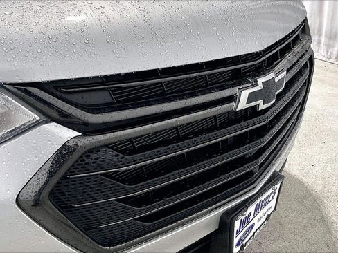 Used 2021 Chevrolet Traverse Premier w/ Redline Edition image 30