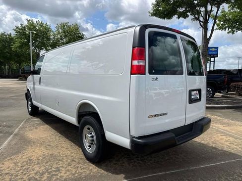 New 2026 Chevrolet Express 2500 Extended w/ Driver Convenience Package RWD image 6