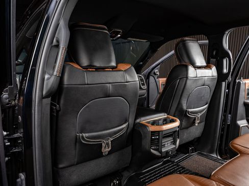 Used 2019 RAM 2500 Limited image 34