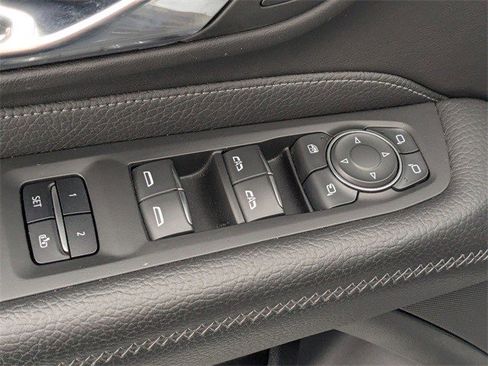 Certified 2023 GMC Yukon XL Denali image 7