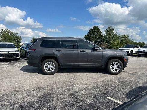 Used 2022 Jeep Grand Cherokee L Limited AWD/4WD image 8