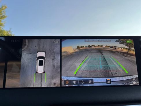 New 2026 Nissan Armada Platinum image 9