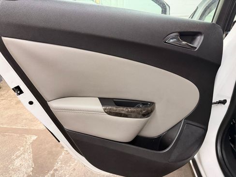 Used 2015 Buick Verano Convenience FWD image 24