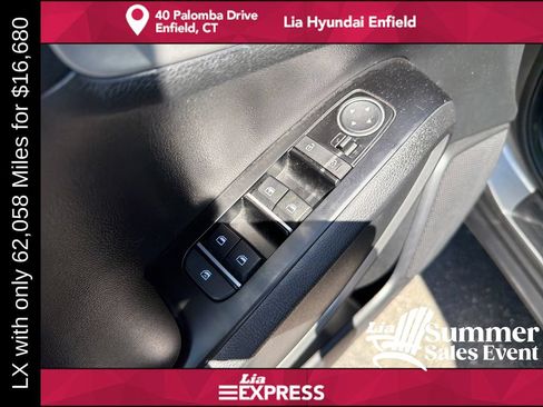 Used 2024 Kia Soul LX w/ Option Group 015 FWD image 12