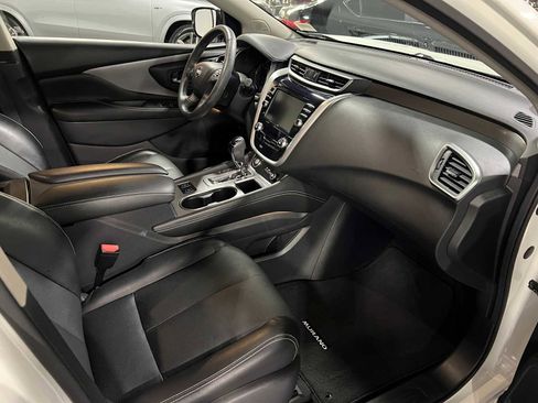Used 2021 Nissan Murano SL w/ SL Moonroof Package AWD/4WD image 11