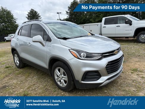 Used 2020 Chevrolet Trax LT FWD image 1