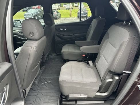 Used 2023 Chevrolet Traverse LT AWD/4WD image 25