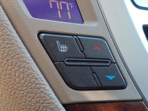 Used 2011 Cadillac CTS Luxury image 10