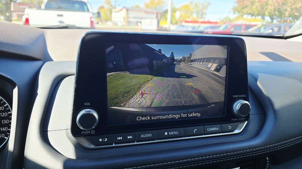 Used 2021 Nissan Rogue S AWD/4WD image 17