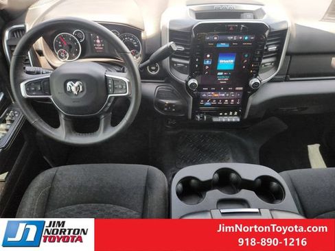 Used 2025 RAM 2500 Big Horn AWD/4WD image 26