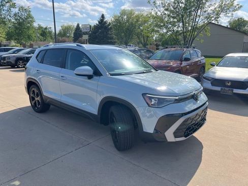 New 2026 Volkswagen Taos SEL AWD/4WD image 1