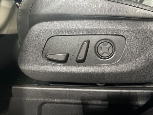 Used 2024 Kia Carnival SX Prestige FWD image 22