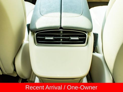 Used 2022 Mercedes-Benz EQS 450+ Sedan image 13