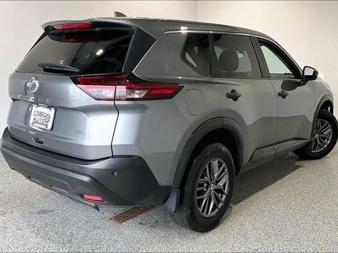 Used 2021 Nissan Rogue S AWD/4WD image 5