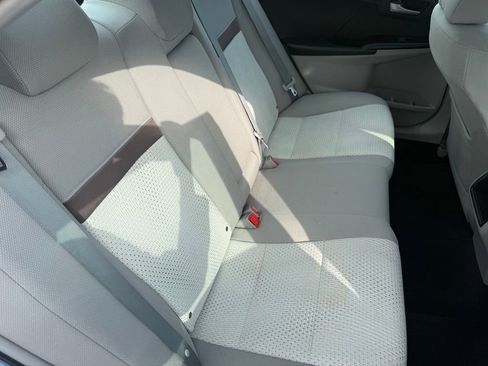 Used 2012 Toyota Camry LE image 39