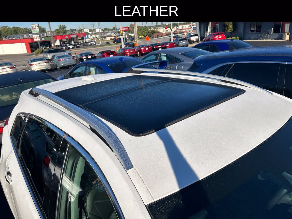 Used 2015 Cadillac SRX Premium AWD/4WD image 9