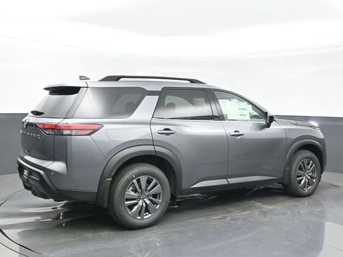 New 2026 Nissan Pathfinder SV w/ SV Premium Package FWD image 6
