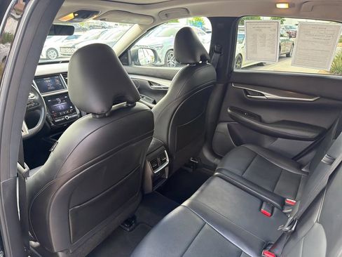 Used 2024 INFINITI QX50 Luxe AWD/4WD image 38