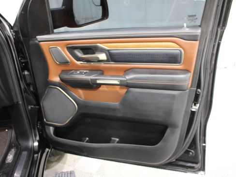 Used 2019 RAM 1500 Limited AWD/4WD image 31