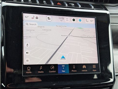 Used 2022 Jeep Grand Cherokee Overland w/ Luxury Tech Group IV image 33