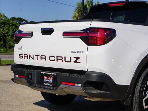 Used 2024 Hyundai Santa Cruz Limited AWD/4WD image 5