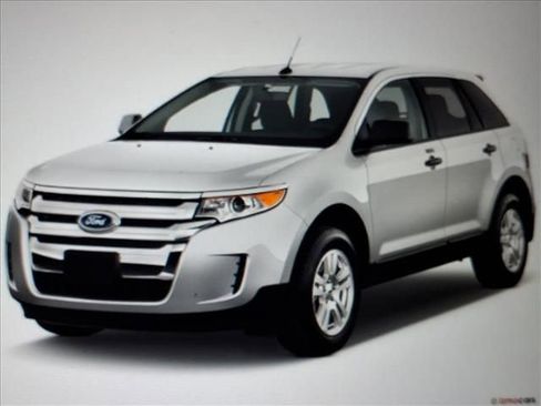 Used 2014 Ford Edge SE image 1