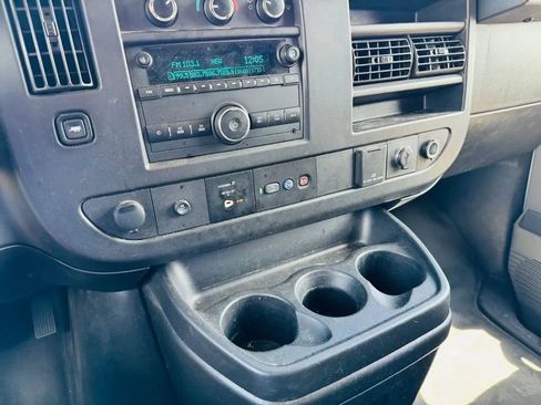 Used 2019 Chevrolet Express 2500 w/ Driver Convenience Package RWD image 15
