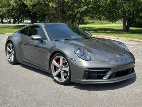 Used 2020 Porsche 911 Carrera 4S AWD/4WD image 1