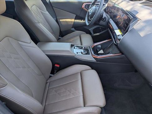 Used 2025 BMW X3 xDrive30i w/ Premium Package AWD/4WD image 23