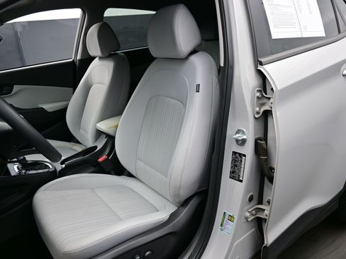 Certified 2023 Hyundai Kona SEL image 12