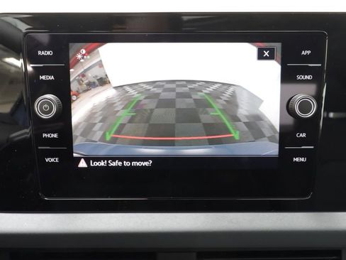 New 2026 Volkswagen Jetta SE FWD image 11