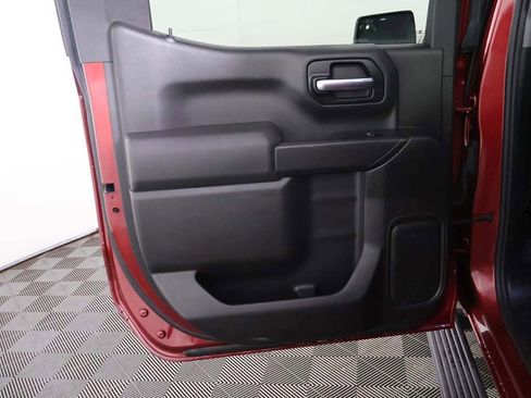 Used 2020 Chevrolet Silverado 1500 LT w/ LT Value Package image 17