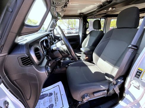 Used 2023 Jeep Wrangler Unlimited Sport AWD/4WD image 11