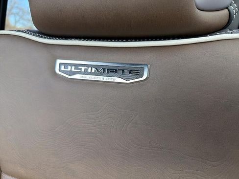 Used 2025 GMC Yukon XL Denali Ultimate w/ LPO, Floor Liner Package AWD/4WD image 40