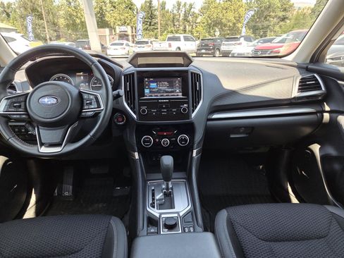 Used 2024 Subaru Forester Premium AWD/4WD image 15