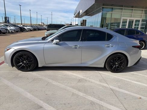 Used 2021 Lexus IS 300 image 7