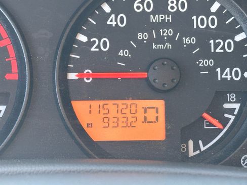 Used 2019 Nissan Frontier SV image 17