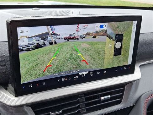 Certified 2025 Ford Explorer ST image 19