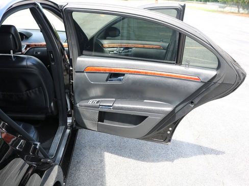 Used 2008 Mercedes-Benz S 550 4MATIC image 77