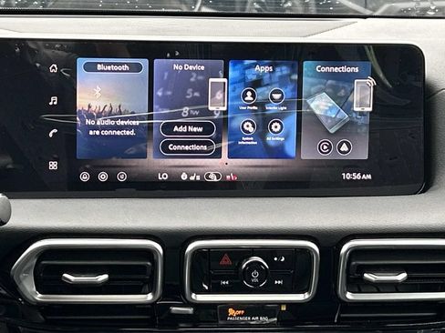 New 2026 Nissan Sentra SV w/ SV Convenience Package FWD image 22