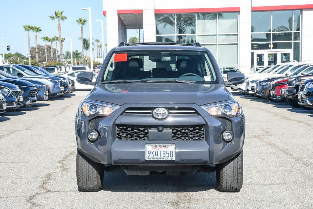 Used 2024 Toyota 4Runner SR5 Premium w/ Moonroof Package RWD image 2
